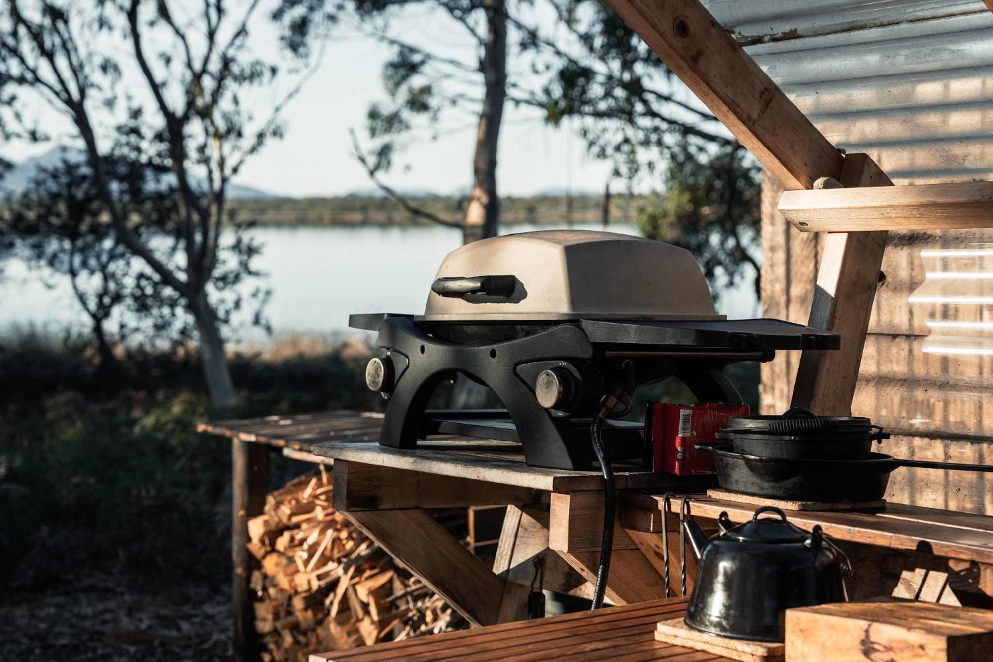ホテル Numie - Freycinet Peninsula - Glamping - Heated - Waterfront コールズ・ベイ エクステリア 写真